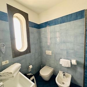 Pokój z łóżkiem king-size